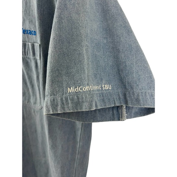 Men's Size XL Blue Denim Shirt Button Down Collared Short Sleeve Chevron Texaco - Picture 2 of 7